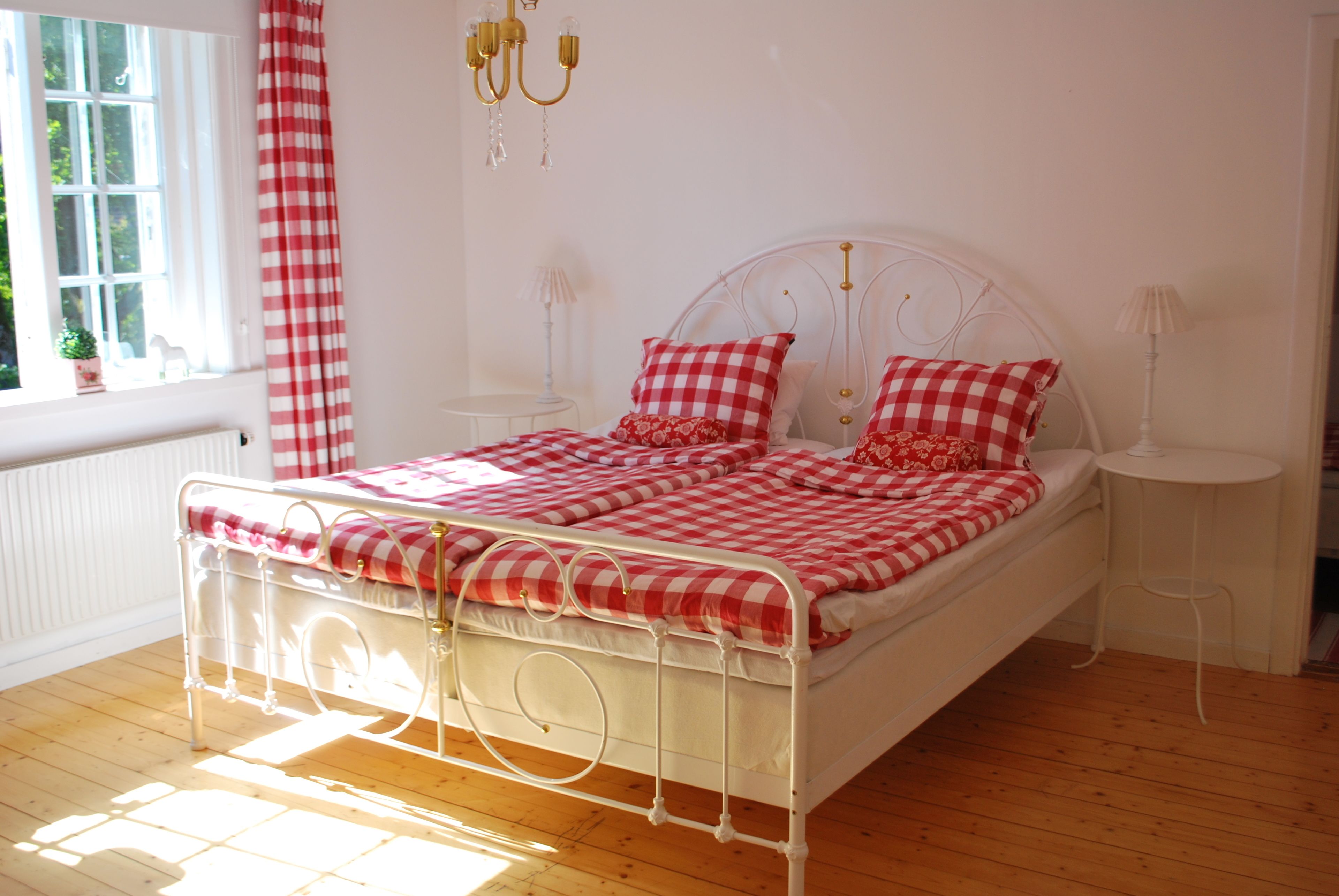 Premium bedding, pillow-top beds, individually decorated