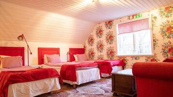 1 phòng ngủ, bộ đồ giường cao cấp, nệm có lớp đệm bông