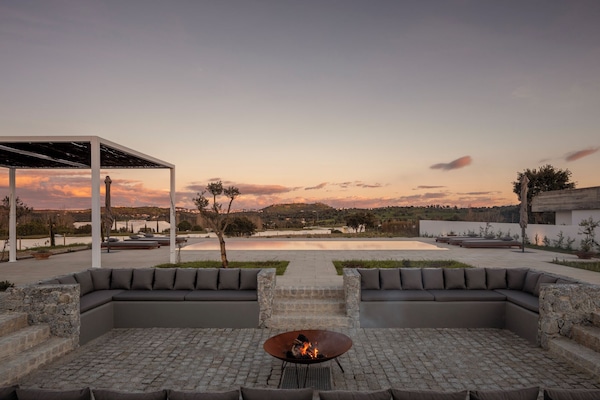 1 chambre, draps en coton égyptien, matelas Select Comfort, minibar