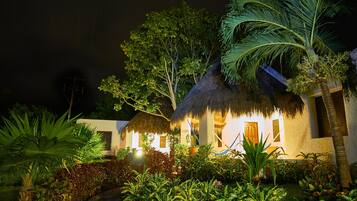 Double Room | Garden view