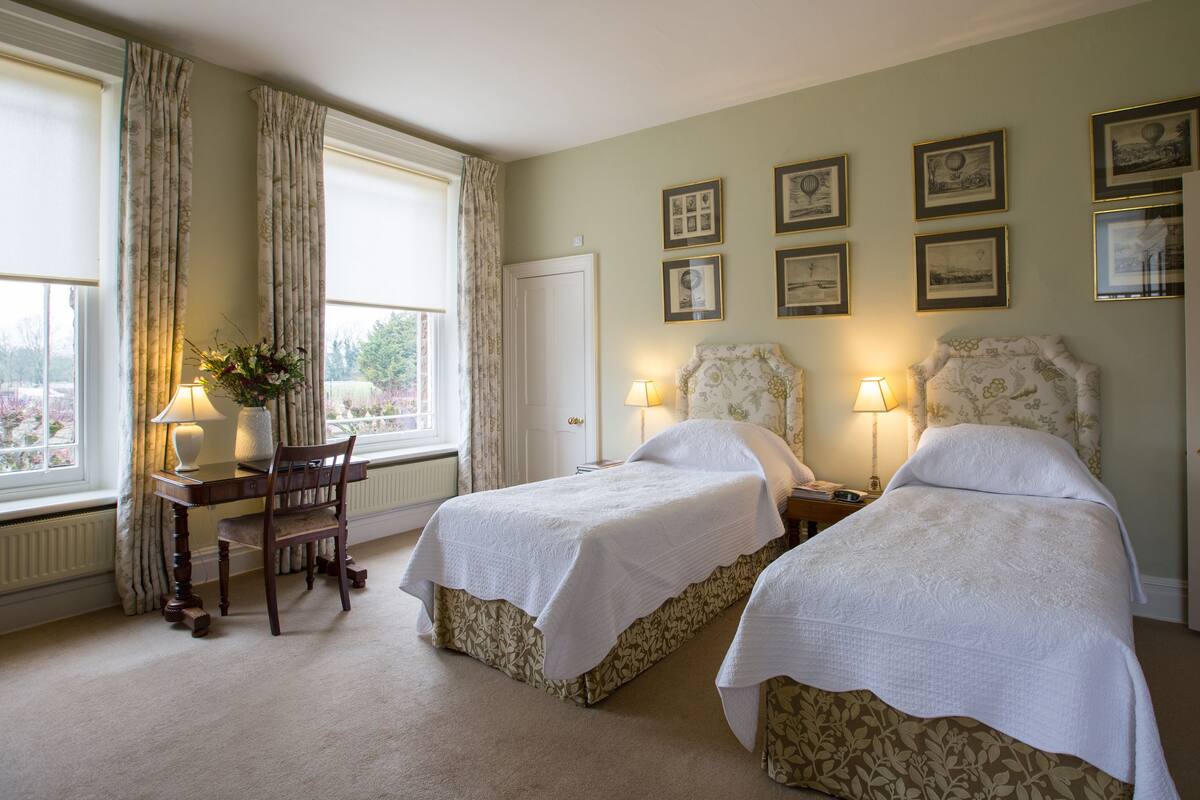 Premium bedding, iron/ironing board, individually decorated, bed sheets