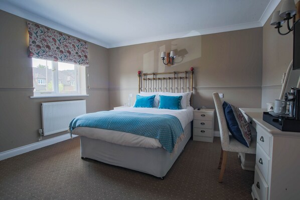 Double Room, Ensuite (Room 1)