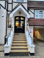 Fachada de la propiedad