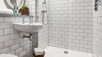 Double Room, Ensuite | Bathroom