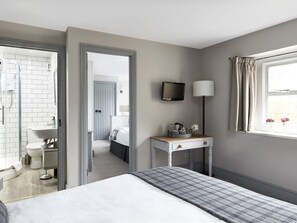Classic Suite, Ensuite - The Masons Arms (Cirencester)
