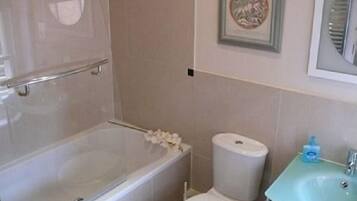 Dobbeltrom, eget bad (Sydenham) | Bad