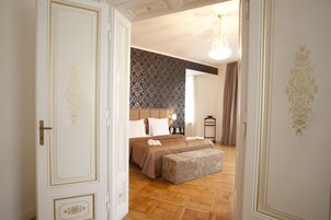 Royal Süit | Kaliteli yatak takımı, kuştüyü yorgan, Select Comfort yatak, minibar