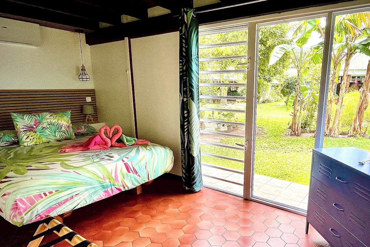 Family Villa, Partial Sea View, Garden Area | Premium bedding, Select Comfort beds, in-room safe