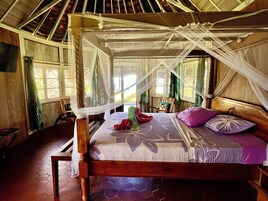 Honeymoon Bungalow, Beachside | Premium bedding, Select Comfort beds, in-room safe