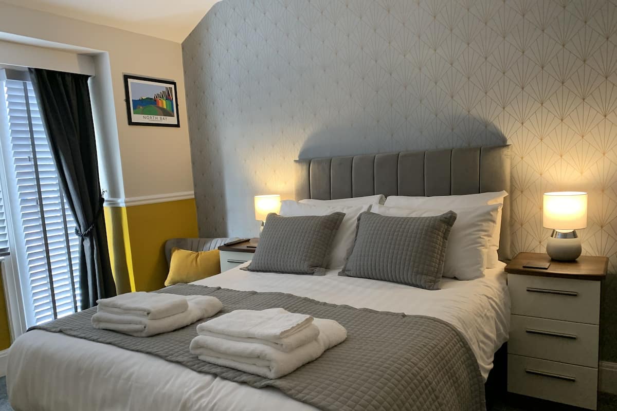 Chambre Standard double, salle de bain attenante