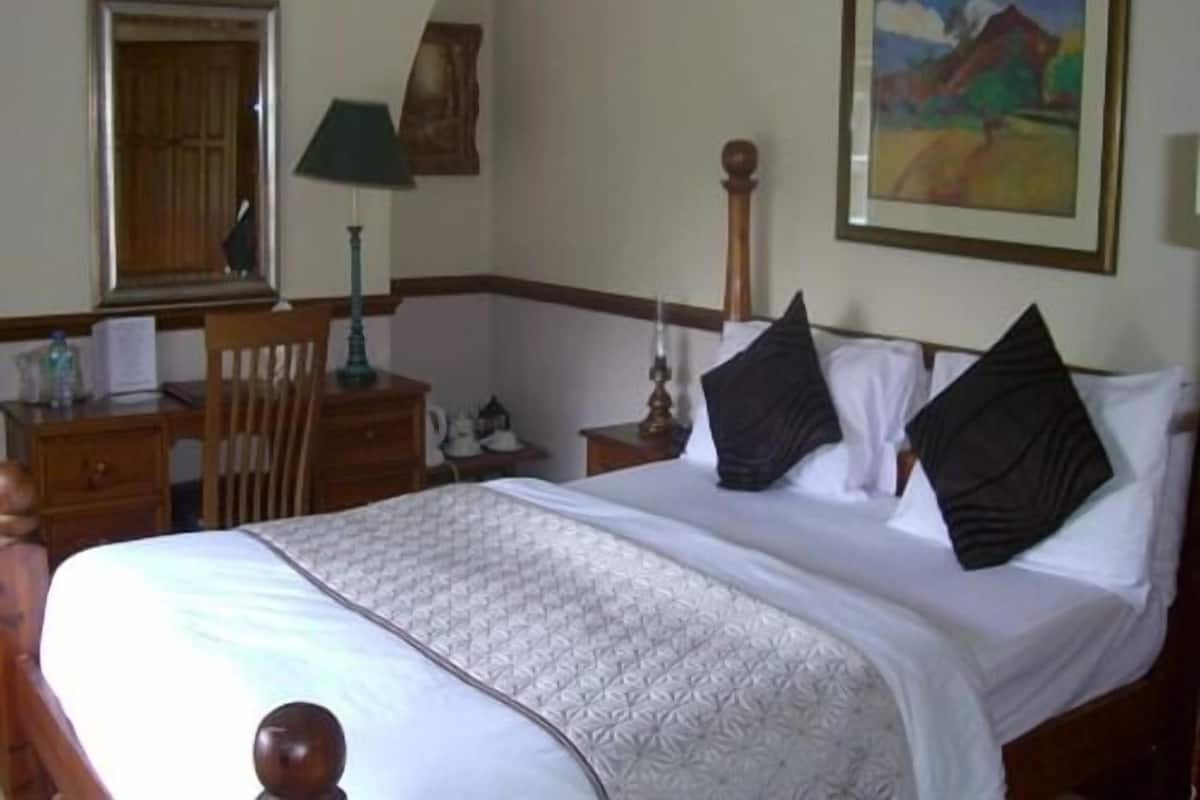 Double Room, Private Bathroom (Separate)