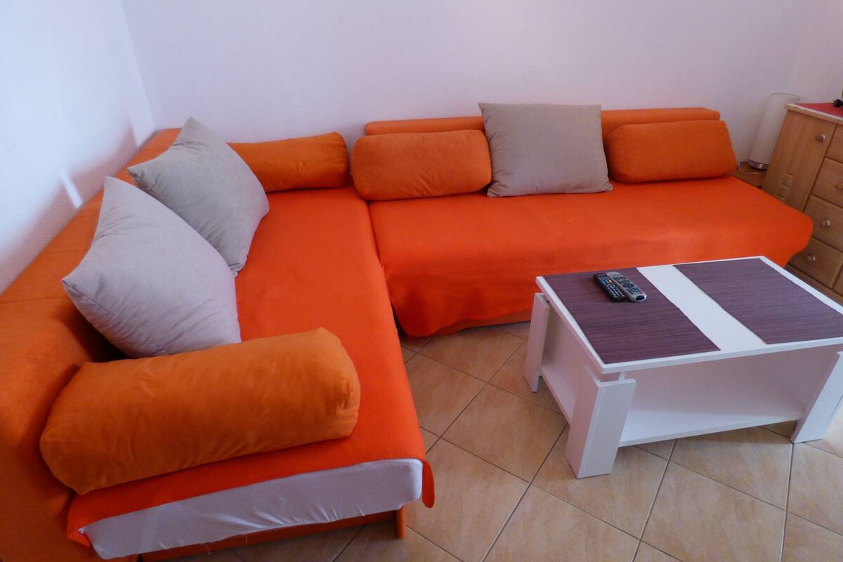 Apartment A4