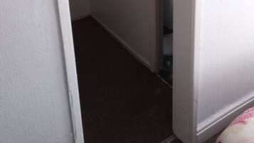 Double Room | Free WiFi, bed sheets