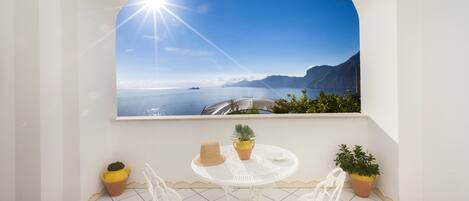 Minibar, in-room safe, individually furnished, desk