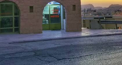 Petra Gate Hotel