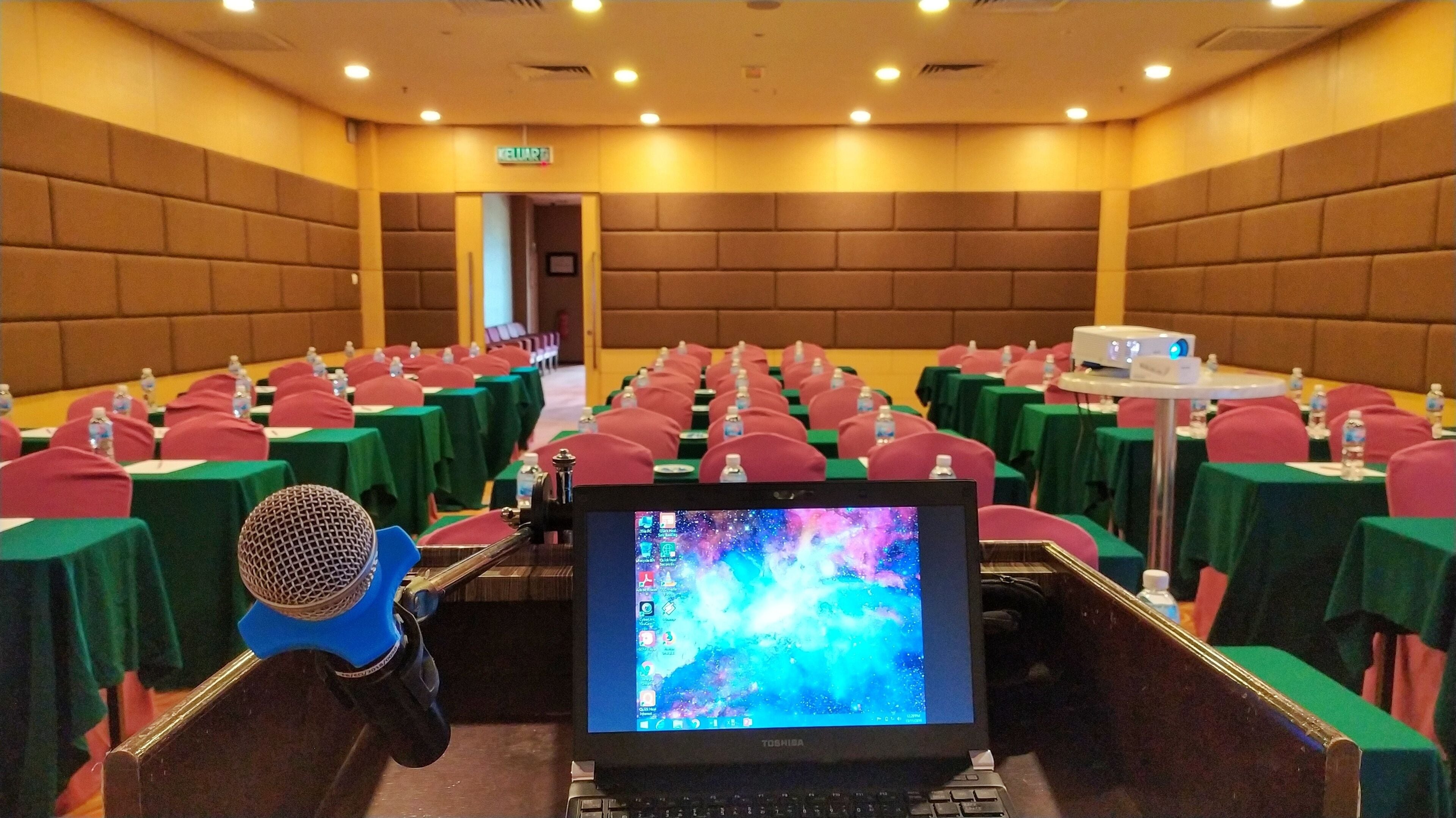 Foto - Courtyard Hotel 1Borneo