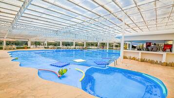 2 indoor pools, sun loungers