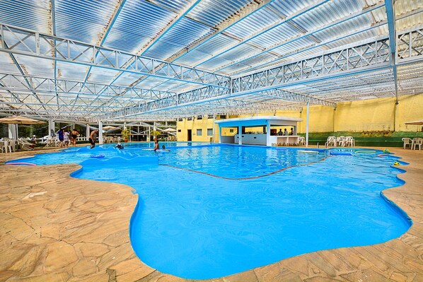 2 indoor pools, pool loungers