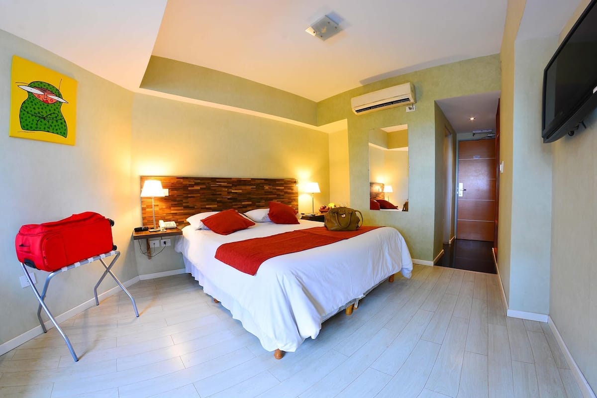 In-room safe, desk, soundproofing, iron/ironing board
