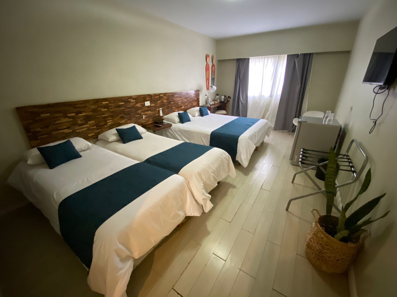 In-room safe, desk, soundproofing, iron/ironing board