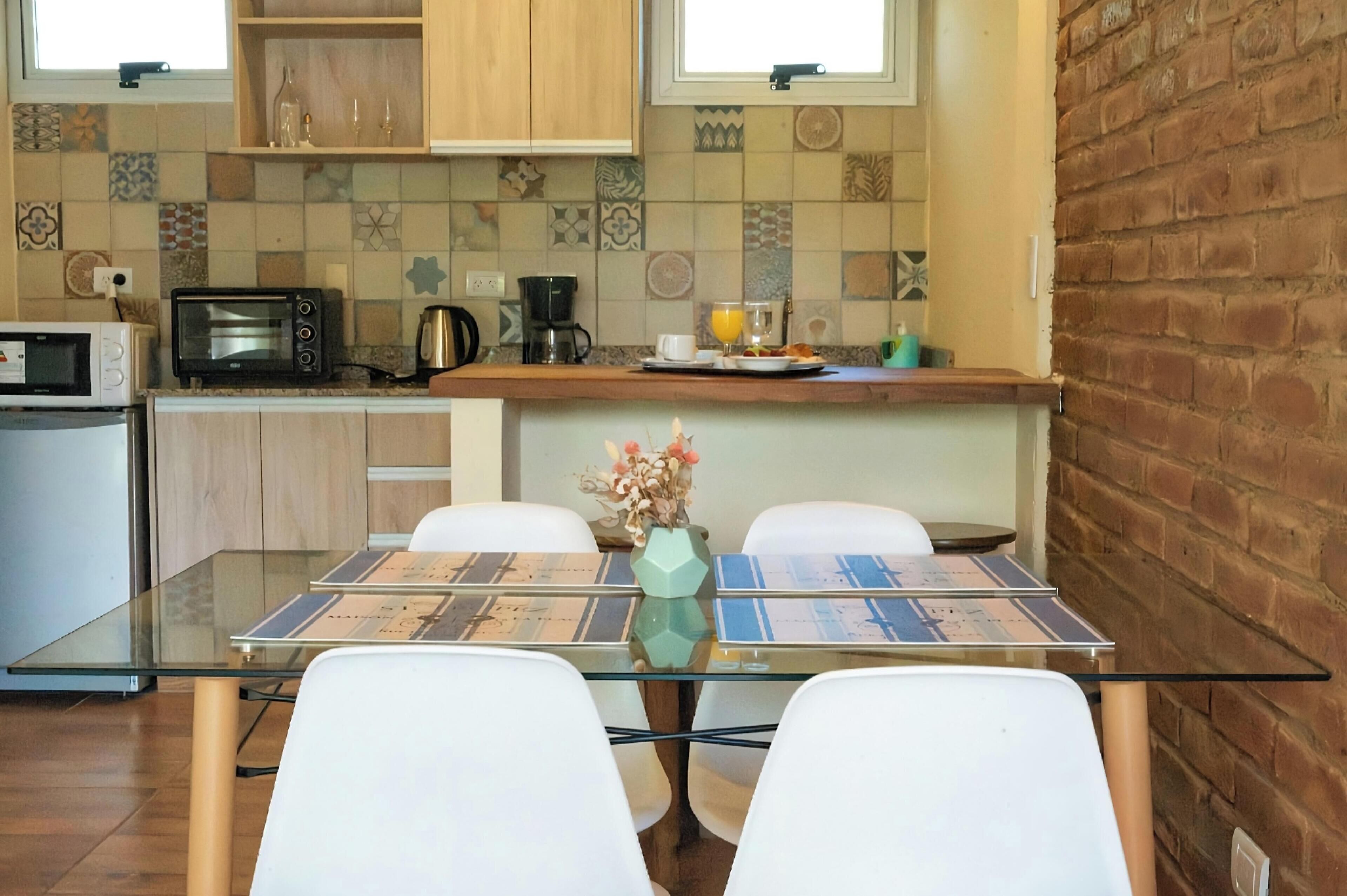 comfort apartment, 1 king bed | 1 bedroom, premium bedding, down duvets, tempur-pedic beds