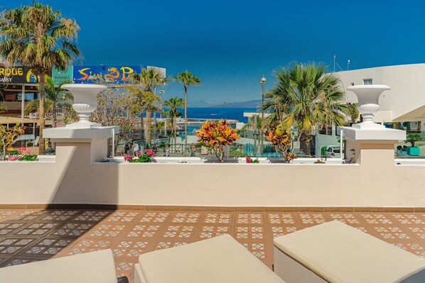 Suite Royal, 2 habitaciones, hidromasaje | Terraza o patio