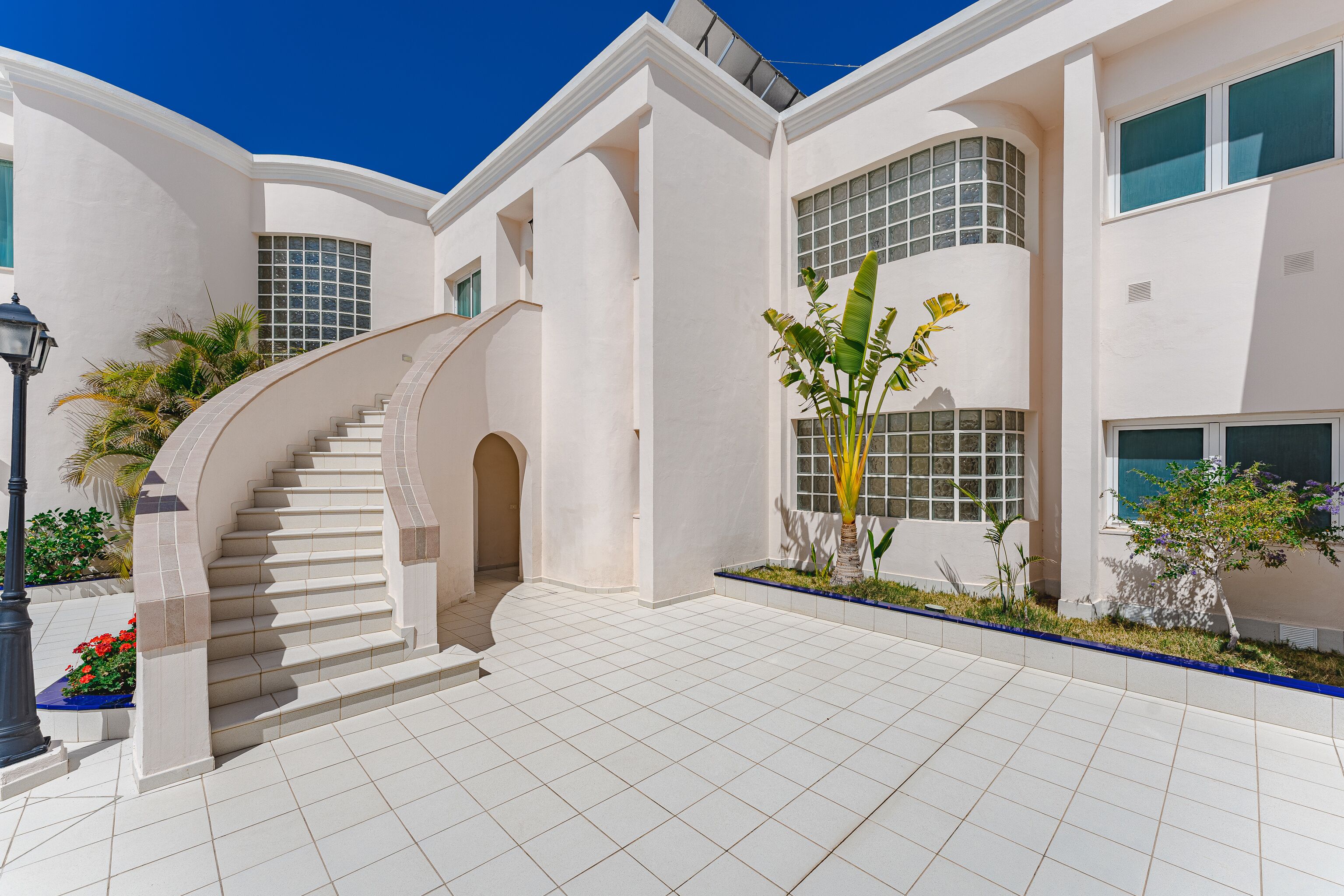 Photo - Flamingo Suites Boutique Hotel