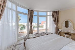 Deluxe Suite, 1 Bedroom, Private Pool - Flamingo Suites Boutique Hotel (Adeje)