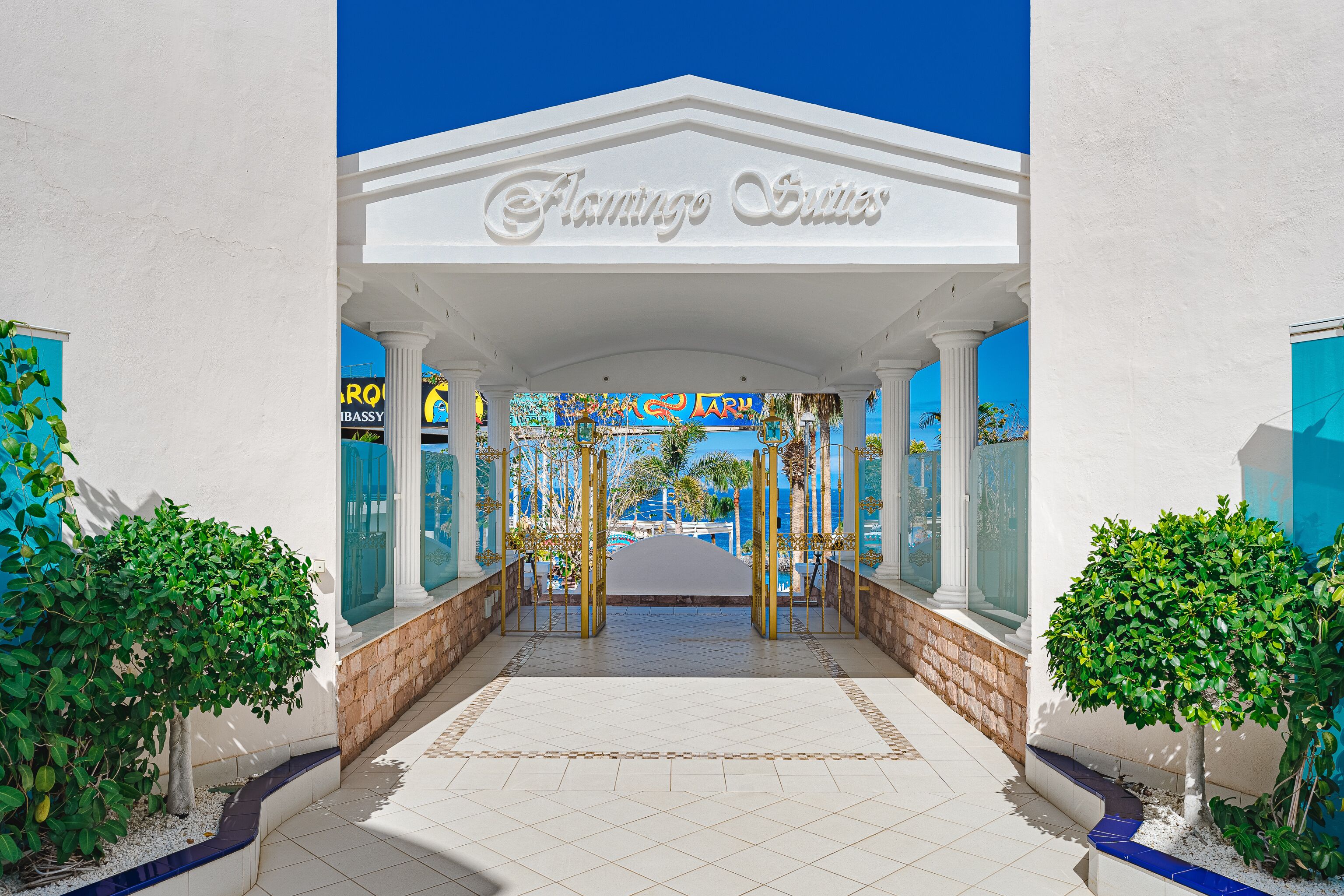 Photo - Flamingo Suites Boutique Hotel