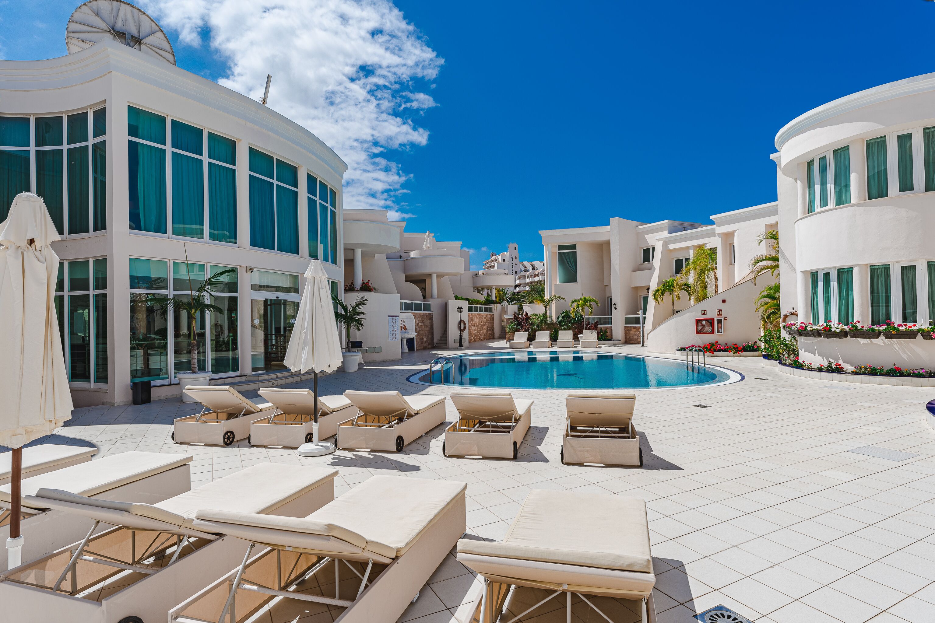 Photo - Flamingo Suites Boutique Hotel