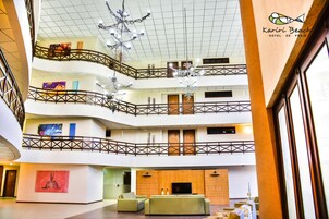 Sala de estar en el lobby