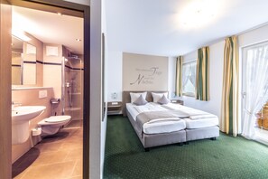 Comfort Double Room | Desk, iron/ironing board, free cots/infant beds, free WiFi