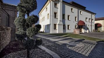 Parcheggio non assistito gratuito