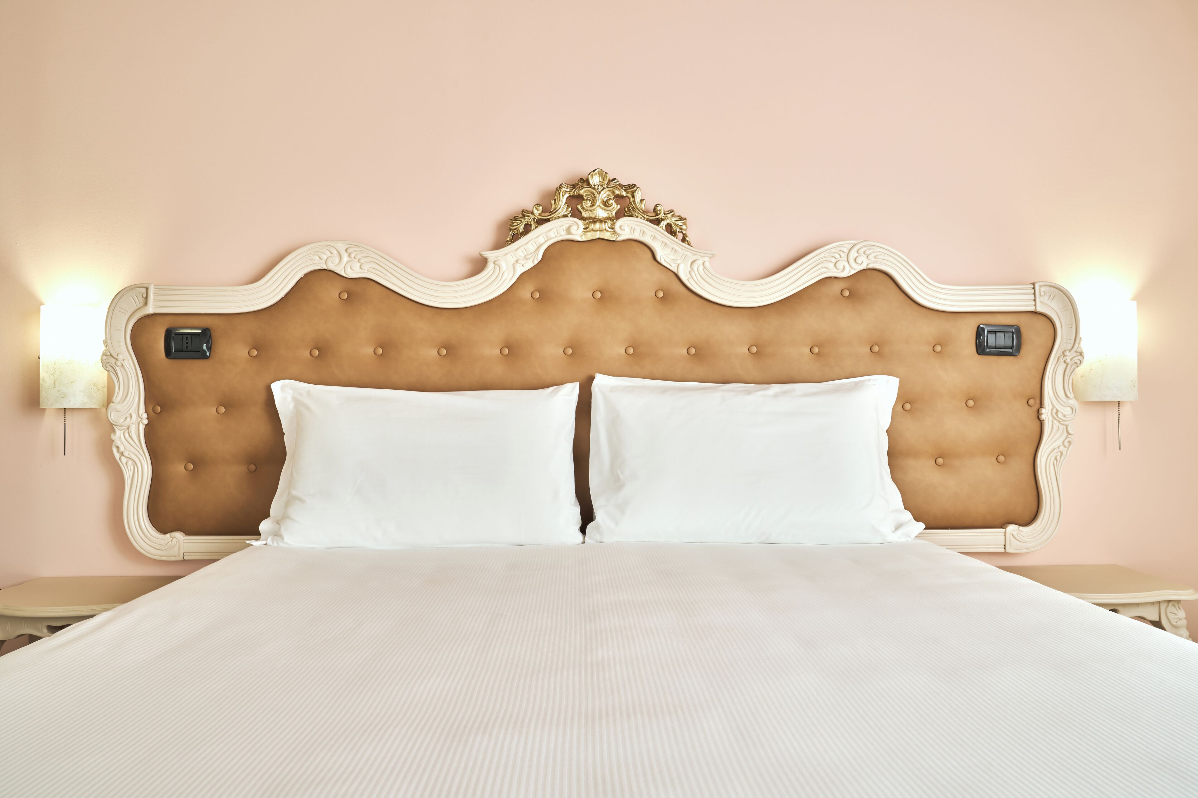 superior double room | 1 bedroom, down duvets, minibar, in-room safe