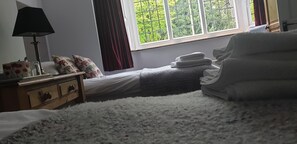 Double or Twin Room, Ensuite - Avonlea Guest House (Banbury)