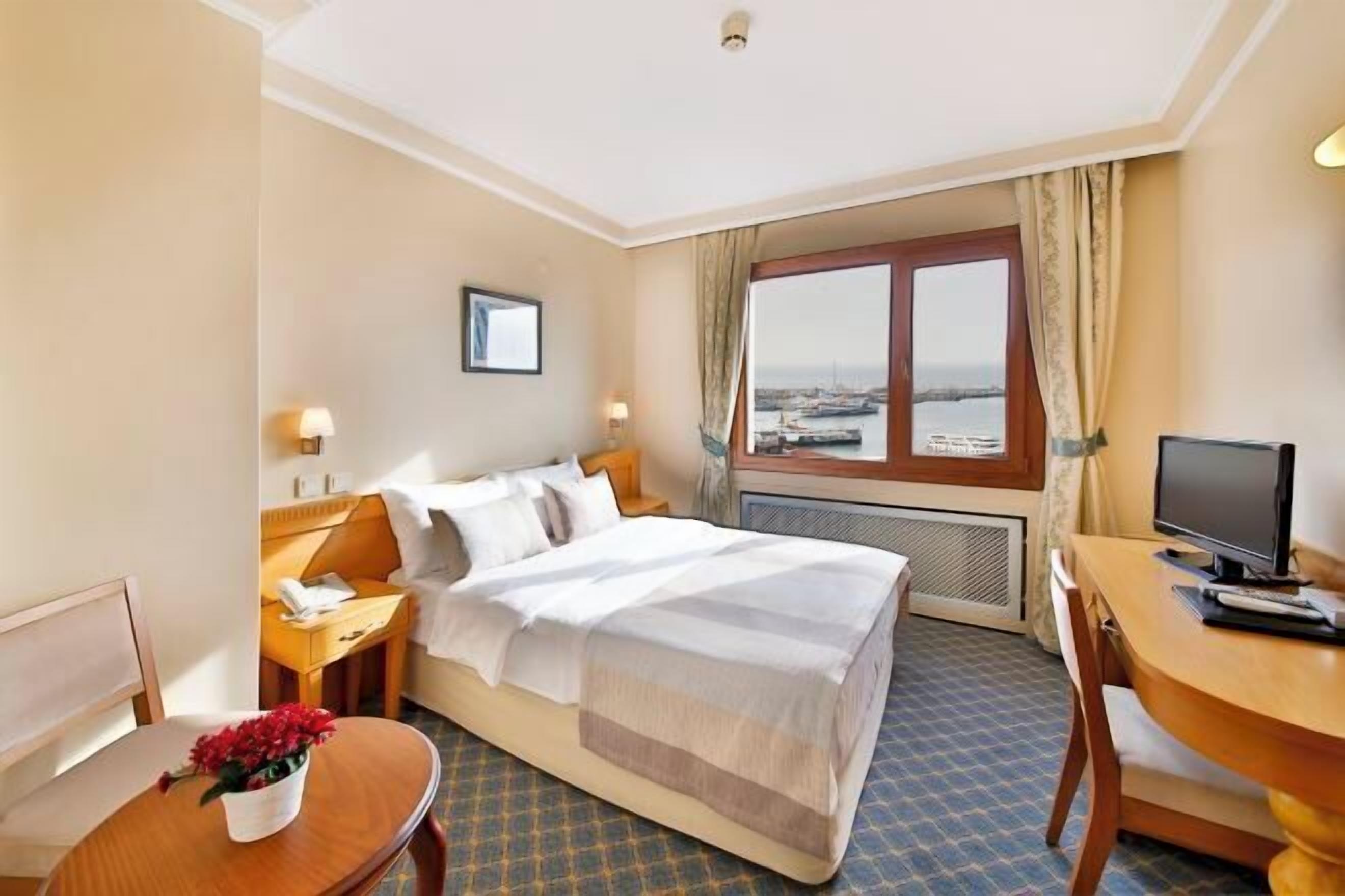 Literie de qualité supérieure, minibar, coffres-forts dans les chambres