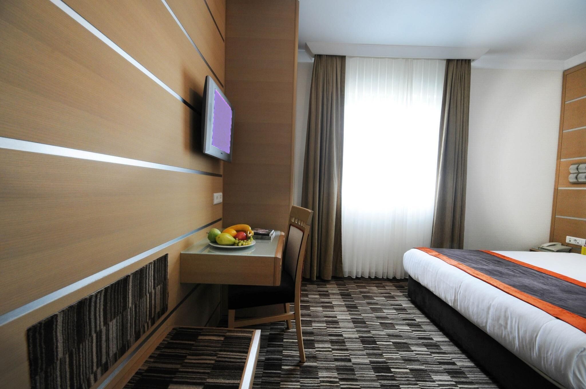 Premium bedding, minibar, in-room safe, desk