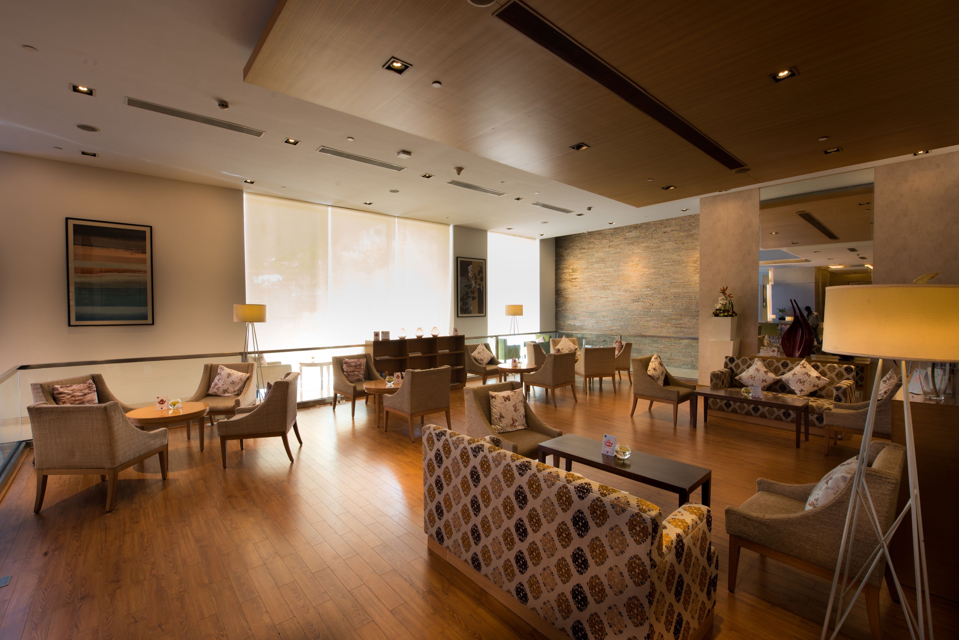 executive room, 1 king bed | executive lounge