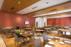 Daily buffet breakfast (INR 799 per person)