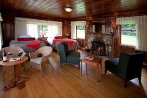 Chambre Deluxe double | Salle de séjour
