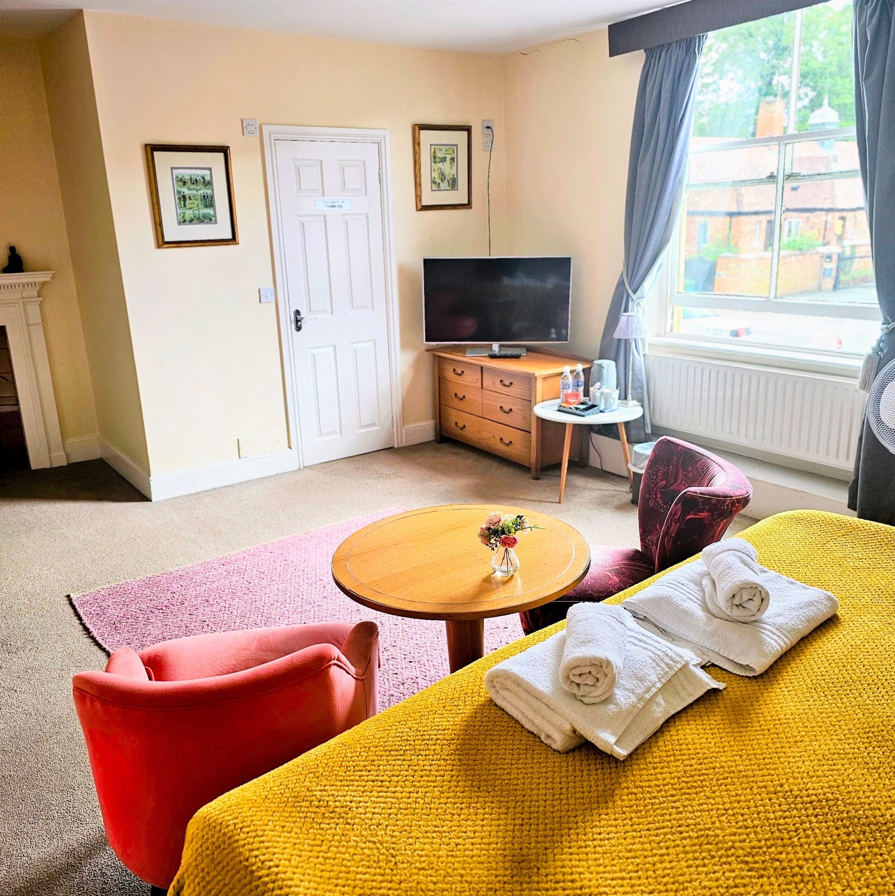 غرفة مزدوجة - بحمام داخل الغرفة (Large)