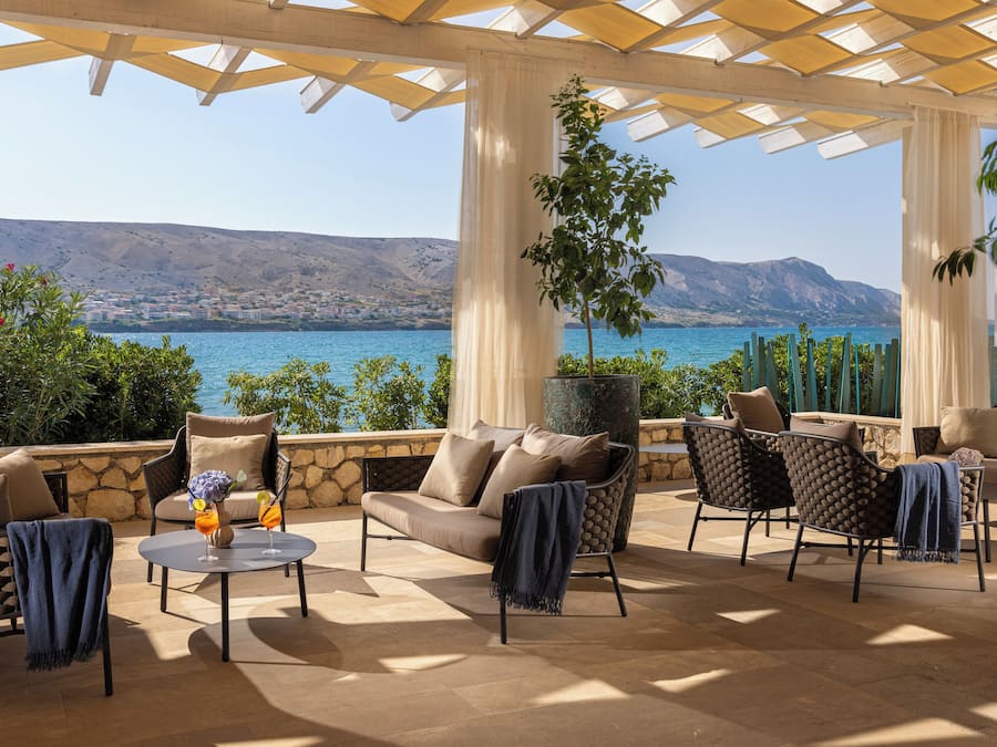 2 baaria, cocktailbaari