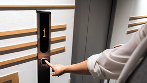 Uklassifisert bilde, 3 av 86, knapp