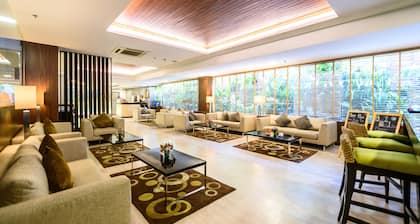 Lohas Residences Sukhumvit