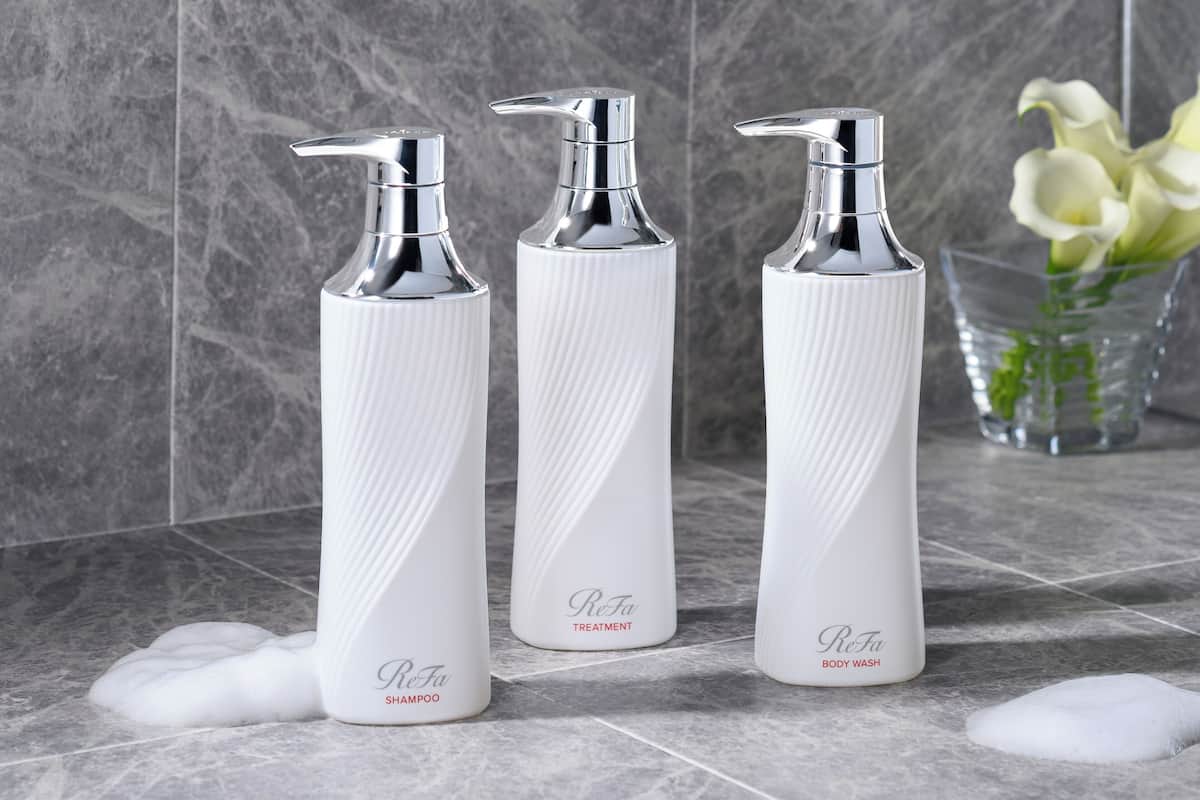 Amenidades de baño gratuitas, secadora de cabello, batas, bidet