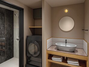Premium bedding, down comforters, memory foam beds, in-room safe - Tokyu Stay Gotanda (Tokyo)