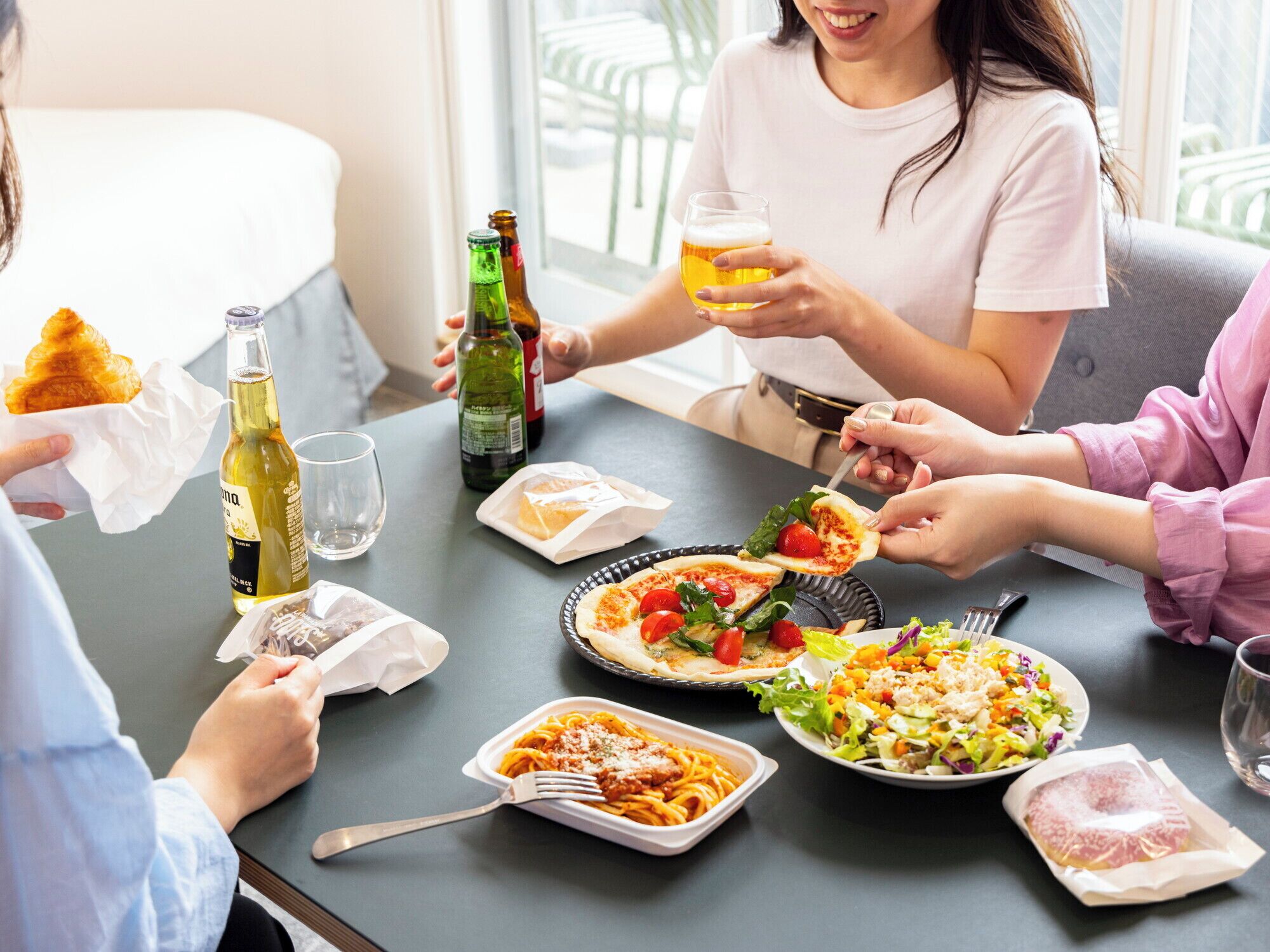 deluxe twin room with balcony, non smoking, refrigerator & microwave | 1 bedroom, in-room safe, blackout curtains, iron/ironing board