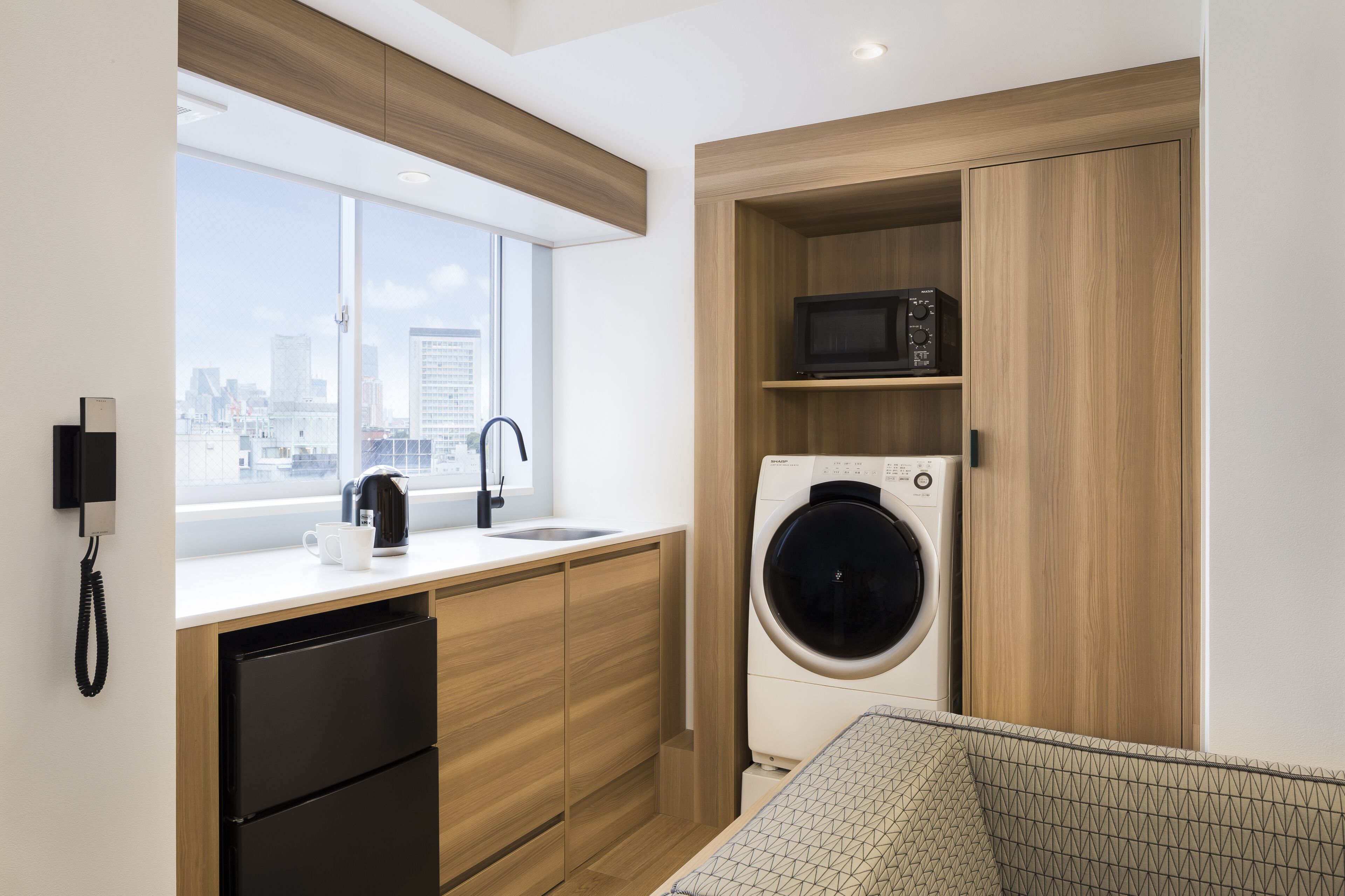 fridge, microwave, freezer