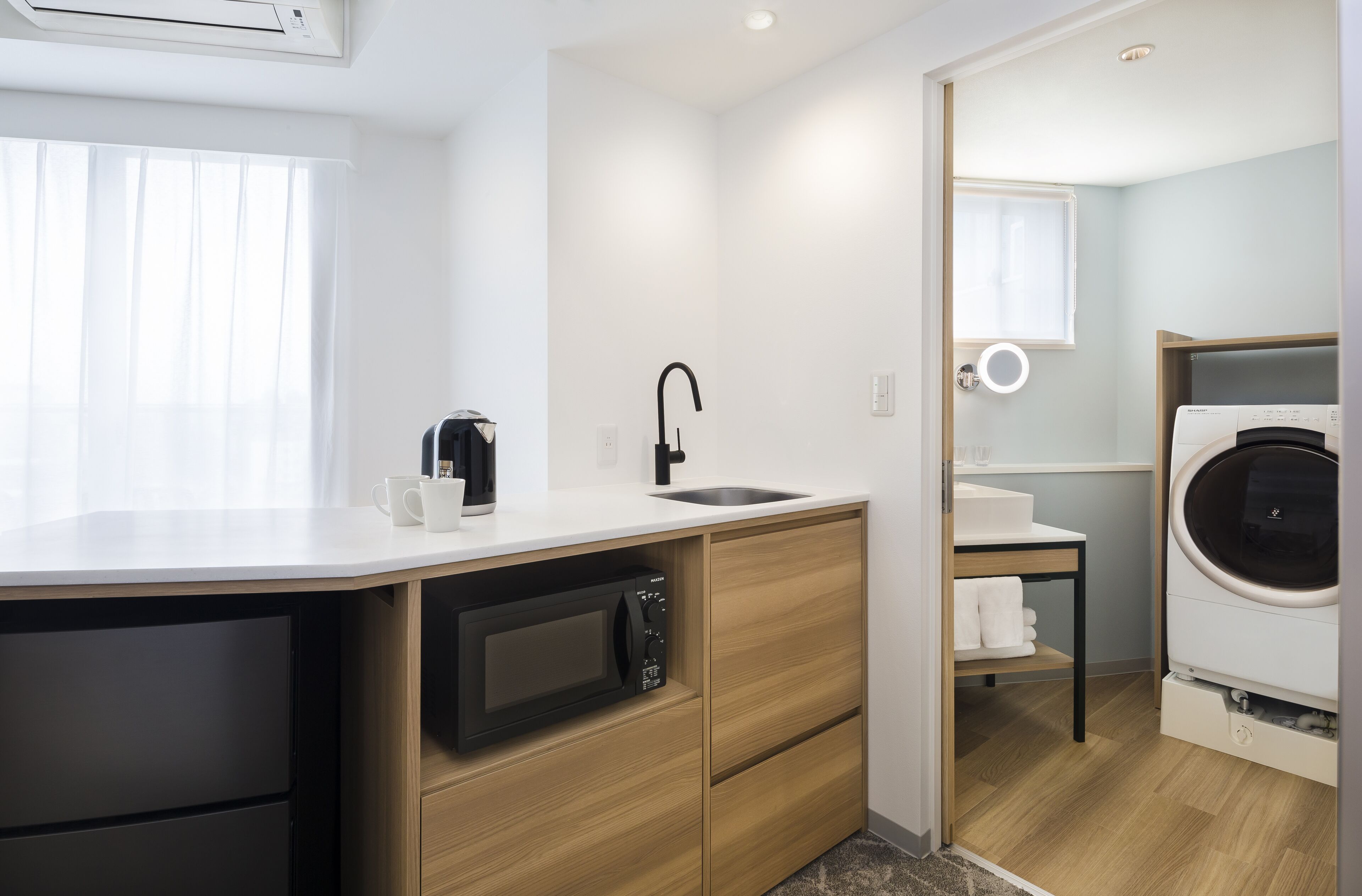 fridge, microwave, freezer