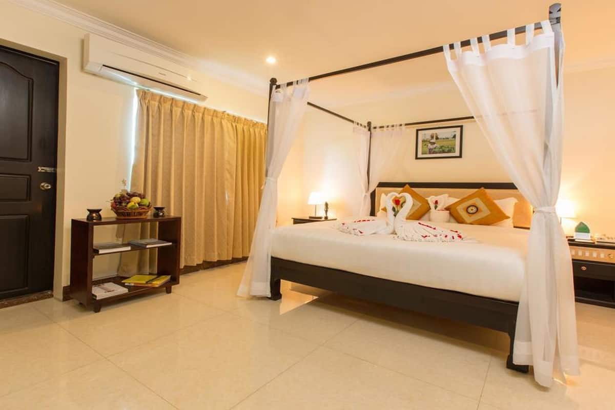 Ropa de cama de alta calidad y minibar